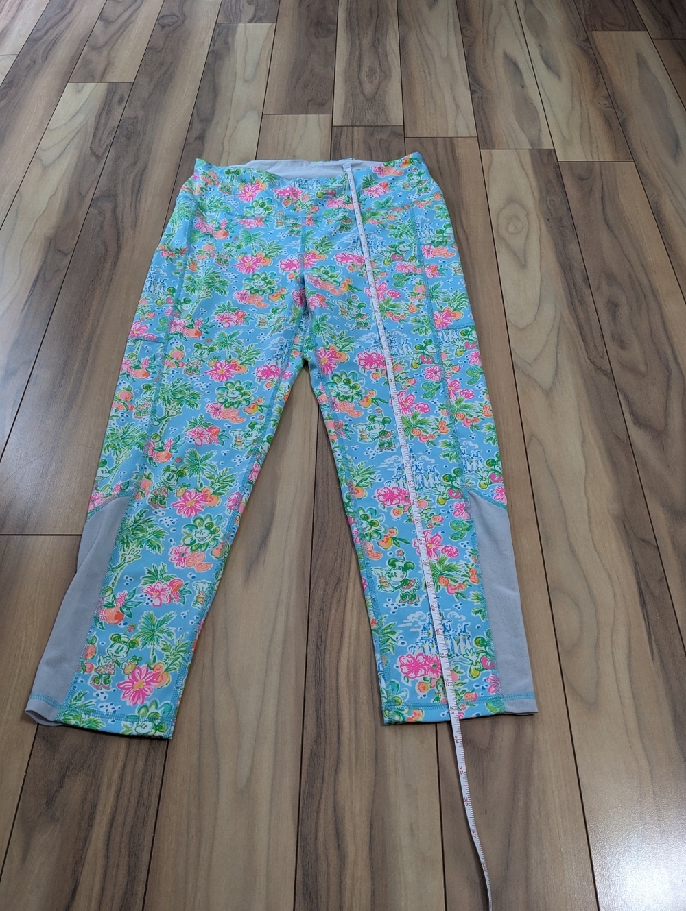 GUC! Lilly Pulitzer X Disney Weekender High Rise Legging Blue Ibiza Size L - Picture 5 of 16